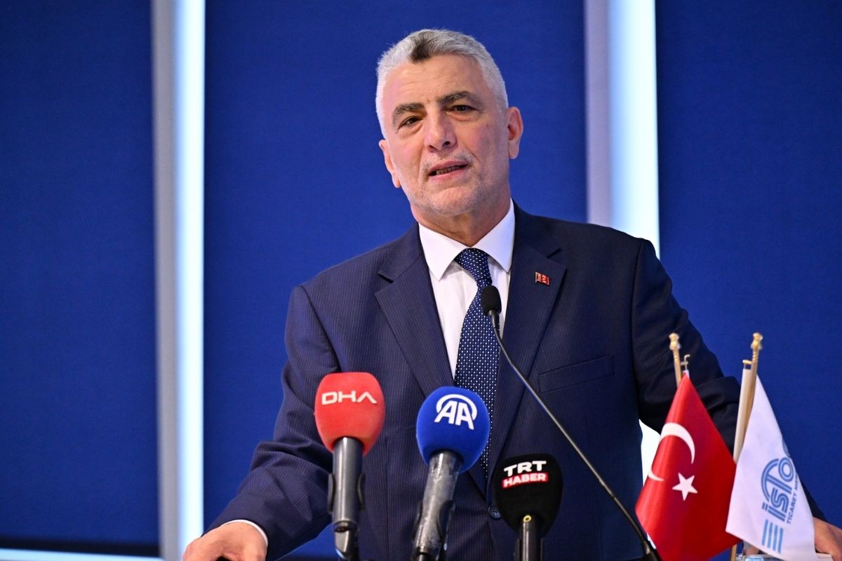 Bakan Bolat: Türk Eximbank'ın 2025 yılı için belirlediğimiz 52 milyar dolar hedefini aşacağına inanıyoruz