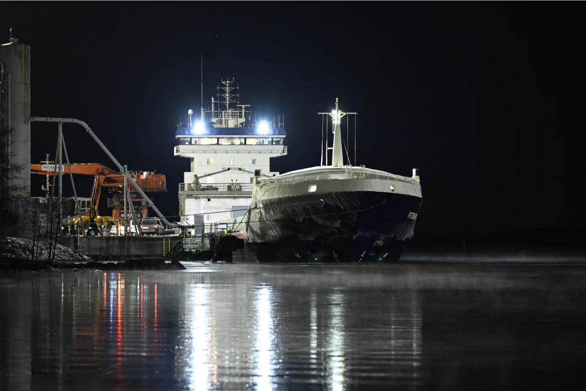 Finlandiya, Baltık Denizi'nde kablo sabotajı şüphesiyle Rusya'dan gelen gemiye el koydu