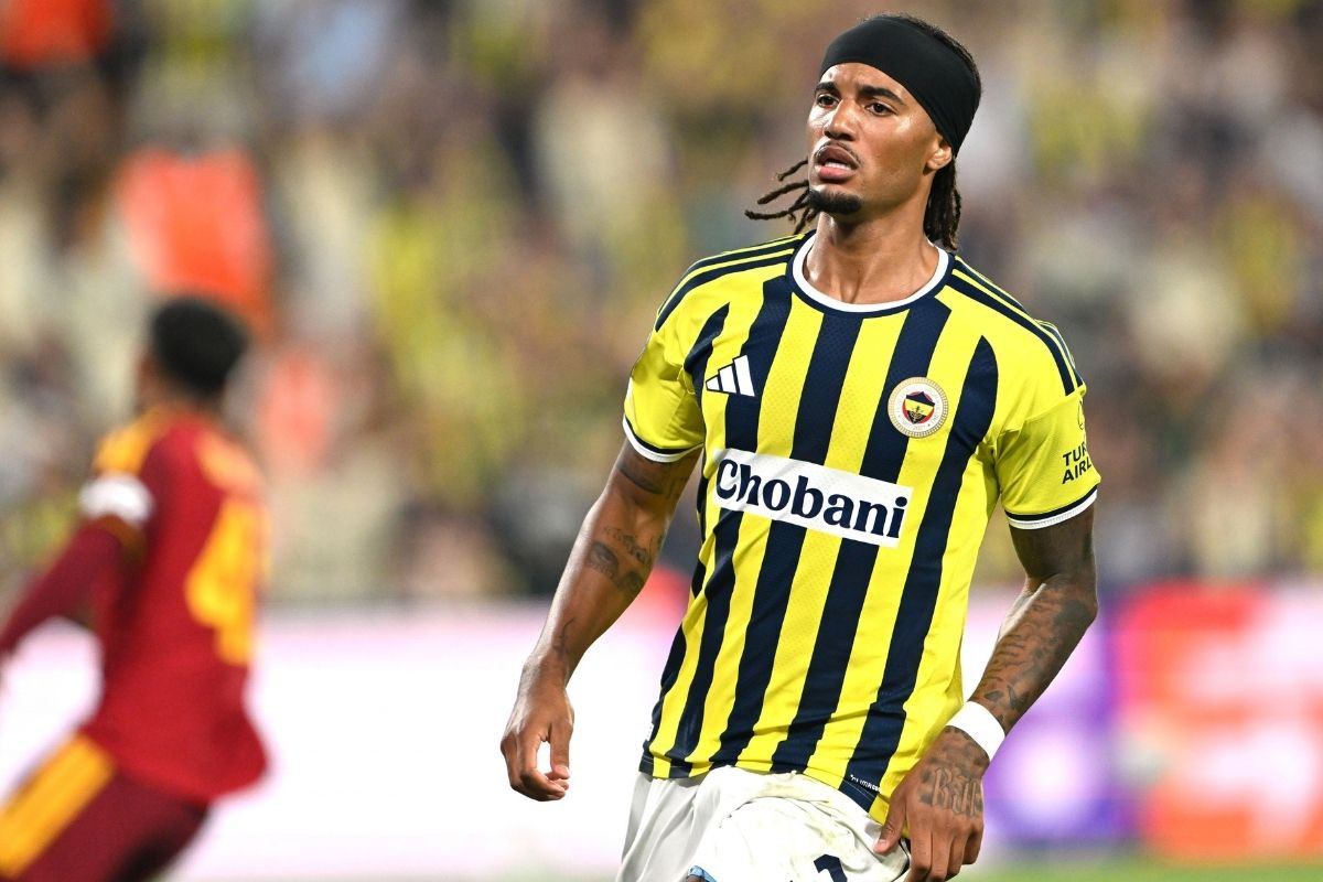 Fenerbahçeli Archie Brown, Şampiyonlar Ligi'nde haftanın 11'ine seçildi