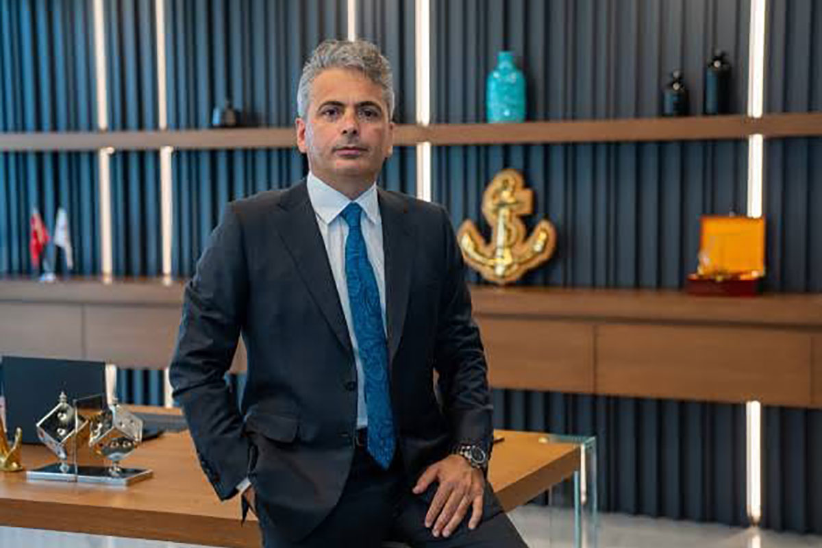 Geçmişi Karlov Suikastı ve FETÖ İddialarıyla Doluydu... Erol Demirbaş Cumhuriyet Tarihinin En Büyük Fon Vurgununda Yakayı Ele Verdi!