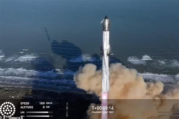 Elon Musk'ı Mars'a yaklaştırmayı amaçlıyordu, SpaceX Starship test sırasında fırlatıldıktan sonra dakikalar içinde parçalandı