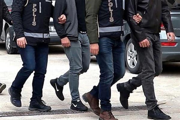 İzmir'de 'sahte yetkili servis' dolandırıcılığı iddiası 7 gözaltı getirdi