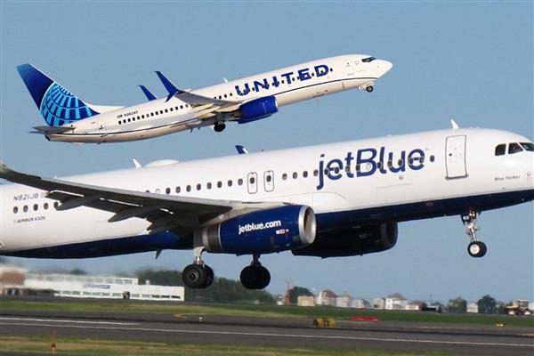 JetBlue ve United Airlines, ortaklık görüşmeleri yapıyor