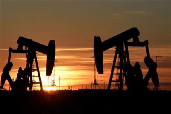 Brent petrolün varili, uluslararası piyasalarda 62,57 dolardan işlem görüyor
