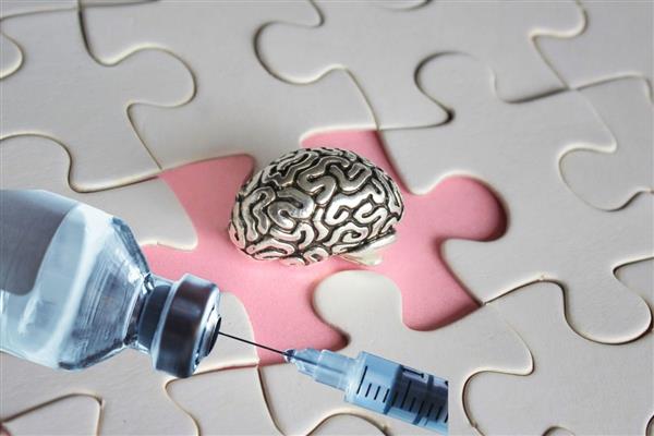 Bilim insanları Alzheimer'a karşı aşıda insan deneylerine yaklaştı