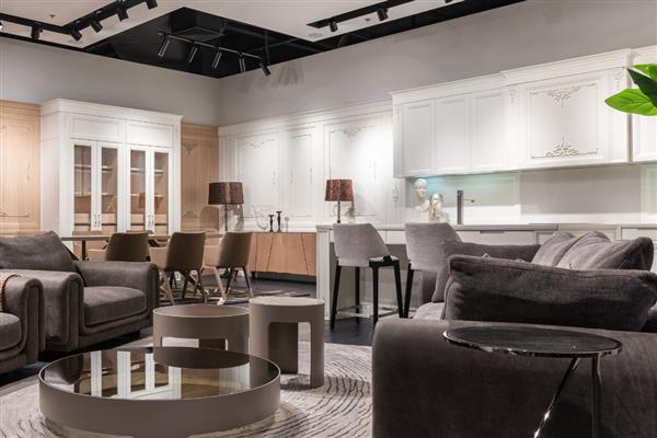 İnegöl'ün köklü mobilya şirketlerinden Perla Sofa ekonomik krizi aşamadı, mahkeme kararıyla iflas etti