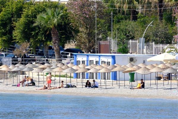 Bodrum'da vatandaşların yoğun ilgi gösterdiği halk plajları, yaz sezonuna hazır