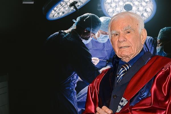 &#39;Yüzyılın en iyi beyin cerrahı&#39; seçilen Profesör Doktor Gazi Yaşargil hayatını kaybetti
