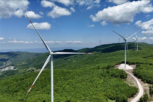 Türkiye'nin rüzgar enerjisi kurulu gücü mayısta 13 bin 391 megavata ulaştı, 2024'te toplam elektrik üretiminin yüzde 10,5'i RES'lerden karşılandı
