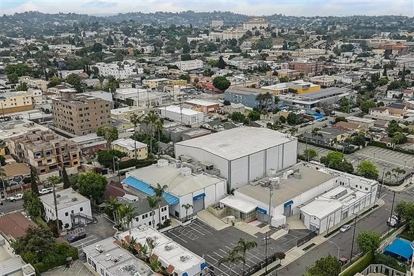 Los Angeles'ta tarihi Occidental Studios'un arsası 45 milyon dolara satışa çıkarıldı