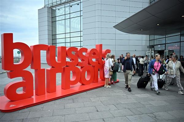 Brüksel Havalimanı'nda meydana gelen siber saldırı sonrası yeni check-in sistemine geçiliyor