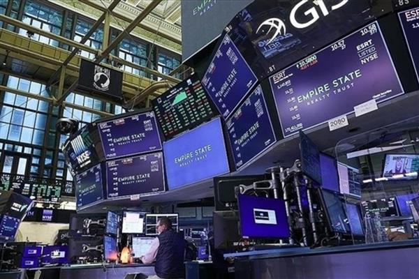 Küresel piyasalar Fed'in faiz indirim sürecine ilişkin belirsizliklerin etkisiyle negatif seyrediyor