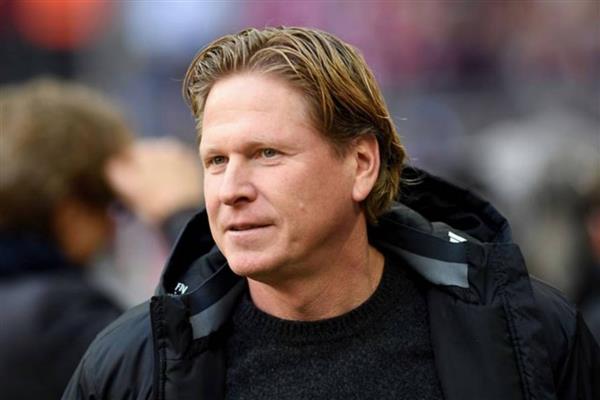 Süper Lig'de 8 haftadır galibiyet alamayan Kayserispor, teknik direktör Markus Gisdol ile yollarını ayırdı