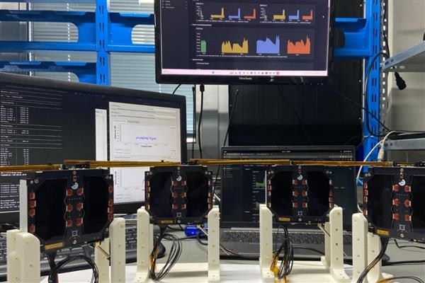 TÜBİTAK destekli TAURUS Uydu Takımı, 452 gram ağırlığındaki mini uydularla Türkiye'nin uzaydaki varlığını güçlendiriyor