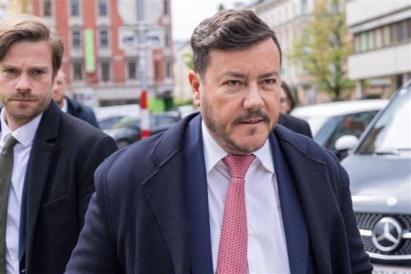 Milyar dolarlık emlak devi Avusturyalı iş insanı Rene Benko'ya iflas dolandırıcılığı suçlaması