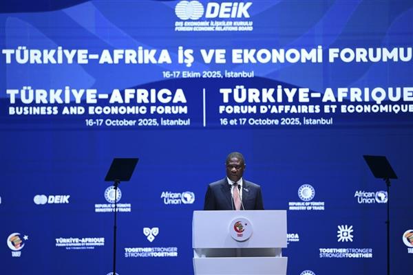 Türkiye-Afrika Ekonomi Forumu: Hedef 2026'ya kadar ticaret hacmini 50 milyar dolara çıkarmak