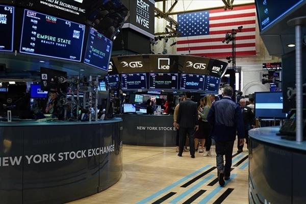 Küresel piyasalar teknoloji hisselerindeki kayıplar nedeniyle temkinli iyimserlikle ilerliyor