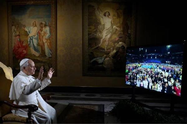 Papa Leo'dan 'Yapay zekâya ödevlerinizi yaptırmayın' açıklaması