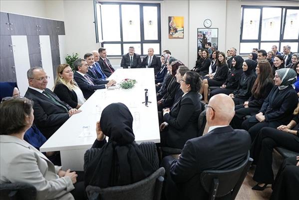 Öğretmen, öğrenci ve veliler 24 Kasım'ı birlikte kutlayacak