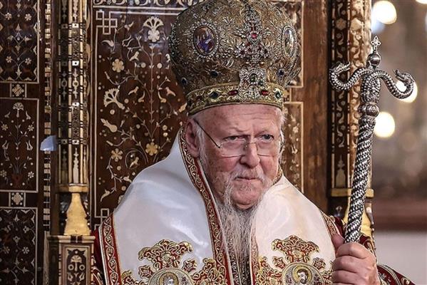 İstanbul Fener Rum Patriği Bartholomeos Yunan basınına konuştu