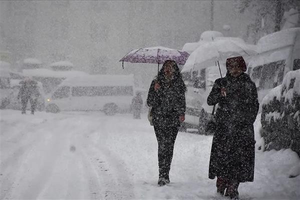 Meteoroloji sarı kodla uyardı, hava sıcaklığı düşecek, kar ve sağanak bastıracak