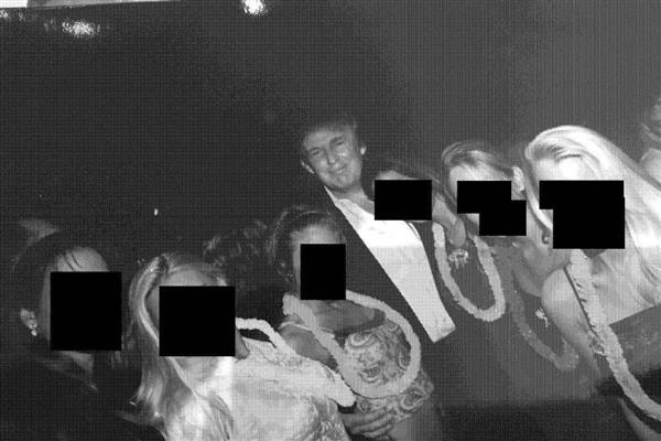 Epstein'in albümünden ABD Başkanı Trump'ın da yer aldığı yeni fotoğraflar paylaşıldı