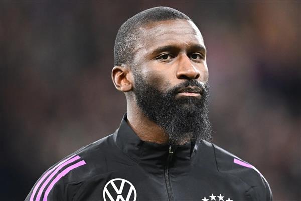 Galatasaray transferde  Antonio Rüdiger'e yöneldi