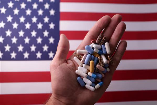 İlaç devlerinden ABD Başkanı Donald Trump'a zam çelmesi, 350 ilacın fiyatı artıyor