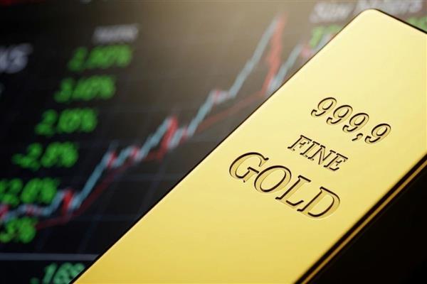 Altın bu hafta değeri en fazla düşen yatırım aracı olurken, hisse senetleri öne çıktı