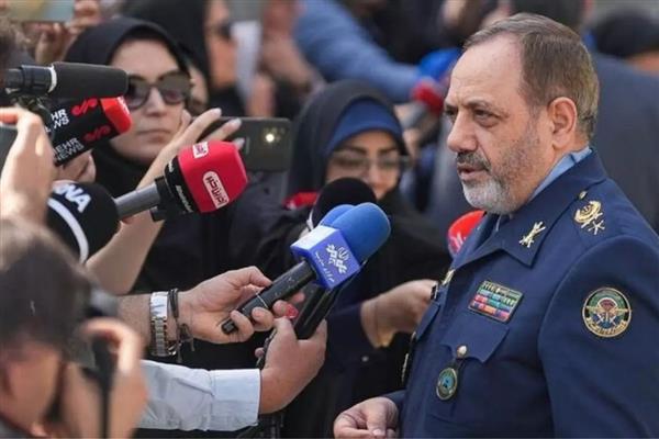 İran, füze programı konusunda geri adım atmayacağını açıkladı