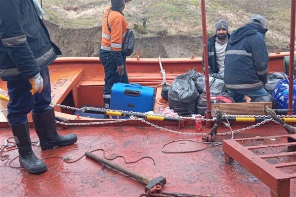 Kerç Boğazı'nda Türk gemisi karaya oturdu
