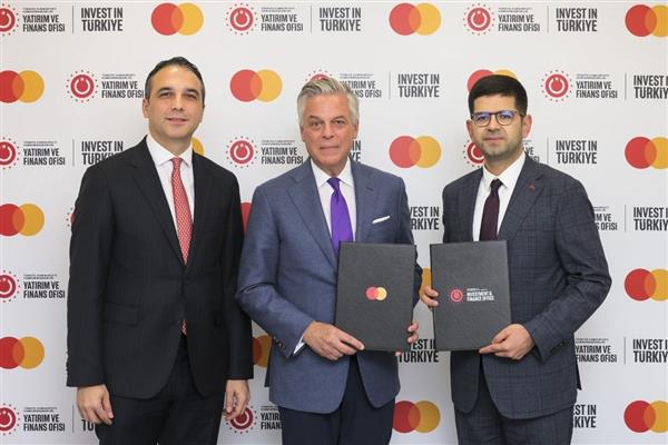 Mastercard ve Yatırım ve Finans Ofisi'nden kamu ve finteke dijital dönüşüm anlaşması
