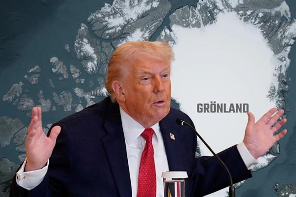 Trump, ABD'nin Grönland planına karşı çıkan Avrupa ülkelerine ek vergi getirdi
