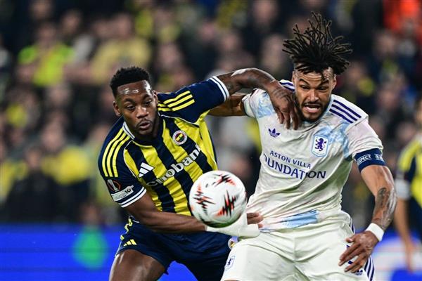 Fenerbahçe, Avrupa Ligi mücadelesinde Aston Villa'ya yenildi