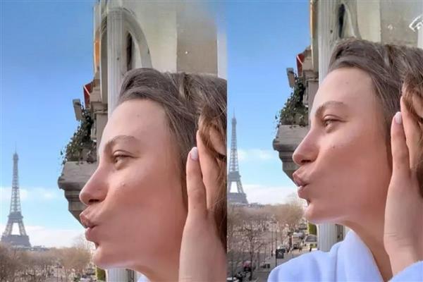 Paris'e giden Serenay Sarıkaya'nın Eyfel öpücüğü