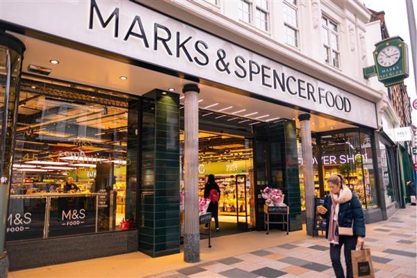 Marks & Spencer'dan tavuk çiftçiliğine 36 milyon sterlin