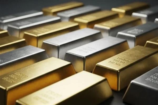 Altın ve gümüşte rekor serisi FED sonrası sert düşüşle sona erdi