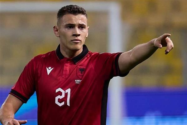 Beşiktaş, Kristjan Asllani'yi kadrosuna katmaya hazırlanıyor