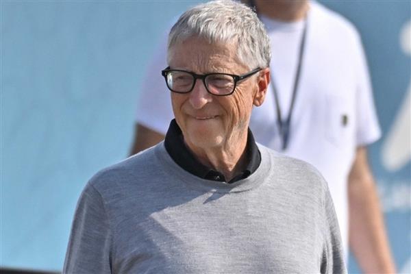 Epstein belgelerinde adı geçen Bill Gates'ten sert yalanlama