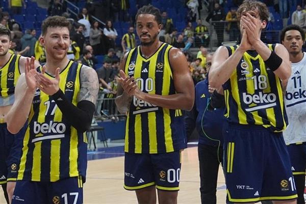 Fenerbahçe Beko EuroLeague'de yeniden liderlik koltuğuna oturdu