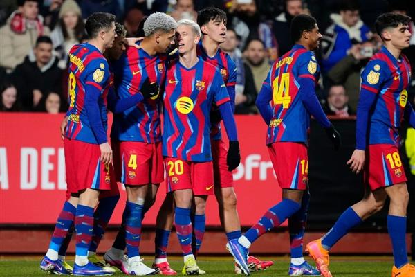 Barcelona Avrupa Süper Ligi projesinden çekildiğini açıkladı