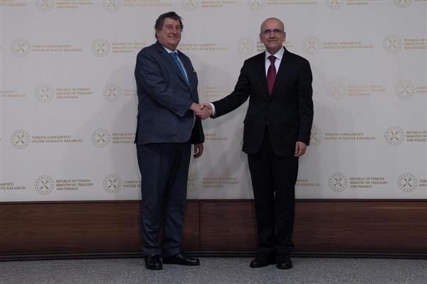 Hazine ve Maliye Bakanı Mehmet Şimşek, Avrupa Konseyi Kalkınma Bankası Başkanı Monticelli ile bir araya geldi