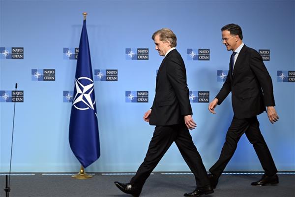 NATO'da 32 ülkenin gelişmesiyle yılın ilk Savunma Bakanları Toplantısı başladı