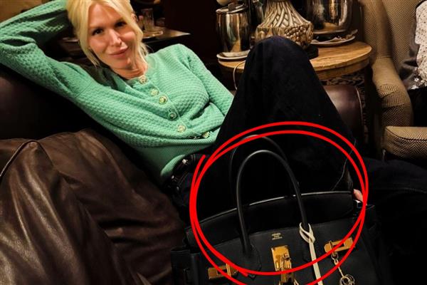 Cemiyet hayatının tanınmış ismi Derin Mermerci sınırlı üretim Birkin çanta için yaklaşık 1 milyon lira ödedi