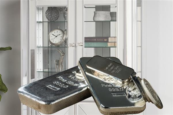 Hurda gümüşte gram fiyatı 100 TL'yi aştı, 2 kiloluk tepsi 200 bin TL'ye ulaşıyor