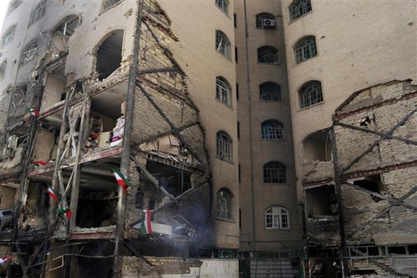 İran Kızılayı hasar raporu çıkardı, saldırılarda 4 binden fazla sivil bina zarar gördü