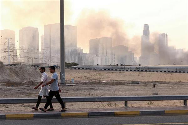 Birleşik Arap Emirlikleri Savunma Bakanlığına ait helikopter düştü, iki asker hayatını kaybetti