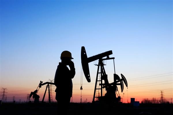 AB'den ABD'ye Rus petrolünde tavan fiyat çağrısı