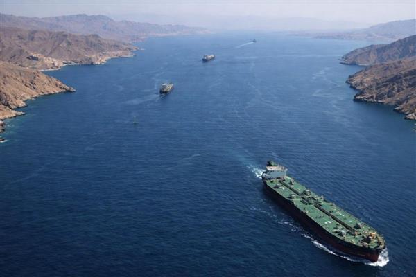 ABD ordusu, Hürmüz Boğazı'nı açık tutmaya devam etmek için ilave seçenekler hazırlıyor