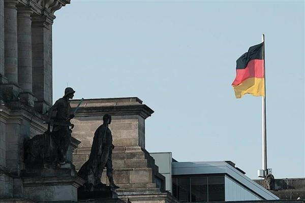 Alman perakende sektöründe iş dünyası güveni şubatta geriledi